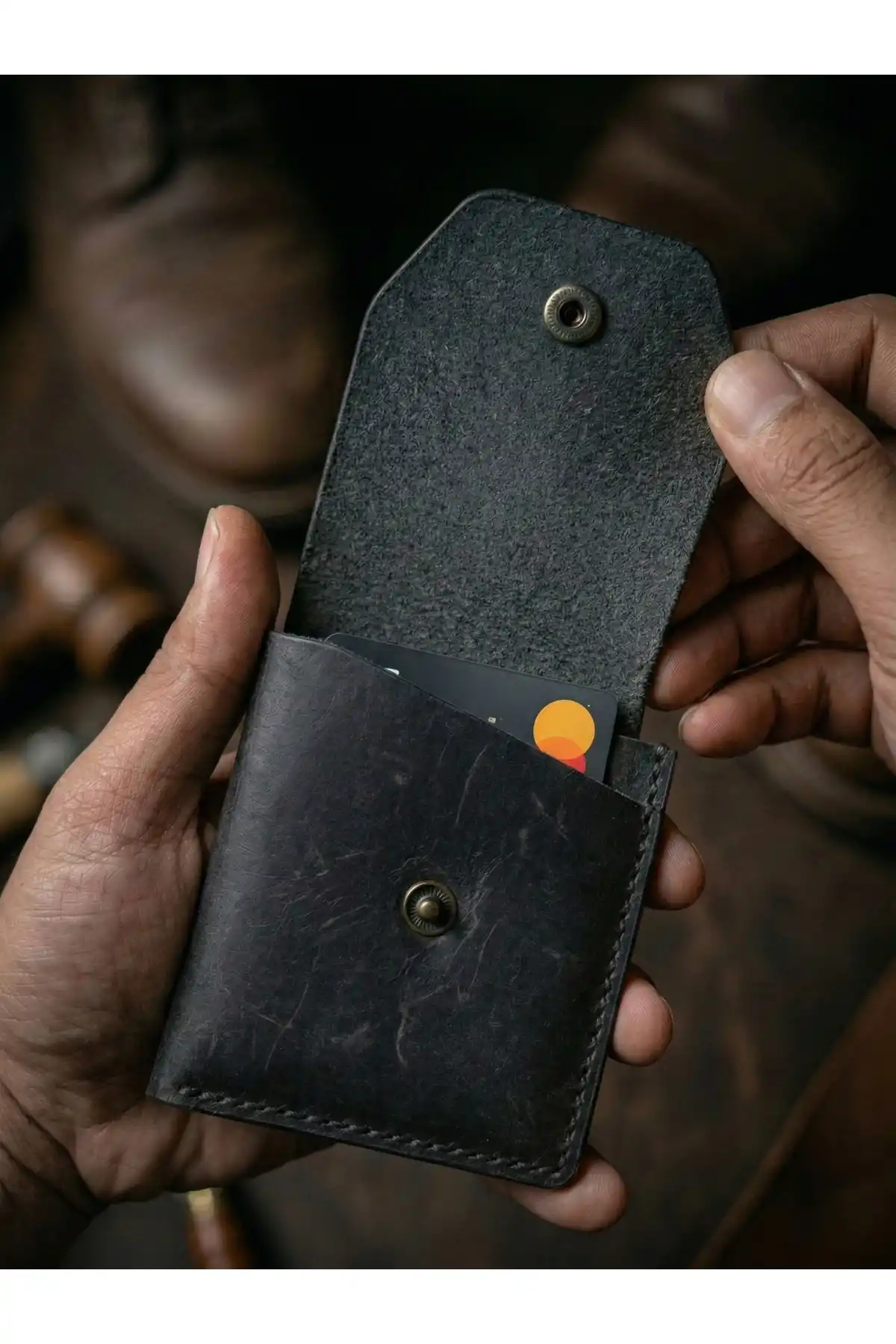 Hakiki Crazy Deri Kişiye Özel İsim Yazılı Cüzdan - Yüksek Nakit Kapasiteli Minimalist Model Crazy Siyah