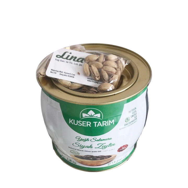 KUSER YAGLI SALAMURA SİYAH ZEYTİN (290/320) 1,8 KG ( 50 gr Antep Fıstıgı Hediye)