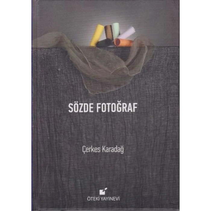 Sözde Fotoğraf - Ciltli