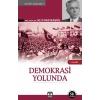 Demokrasi Yolunda