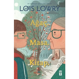 Ağaç. Masa. Kitap.