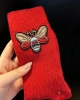 Eda’s Arı İşlemeli Kırmızı Yün Çorap
