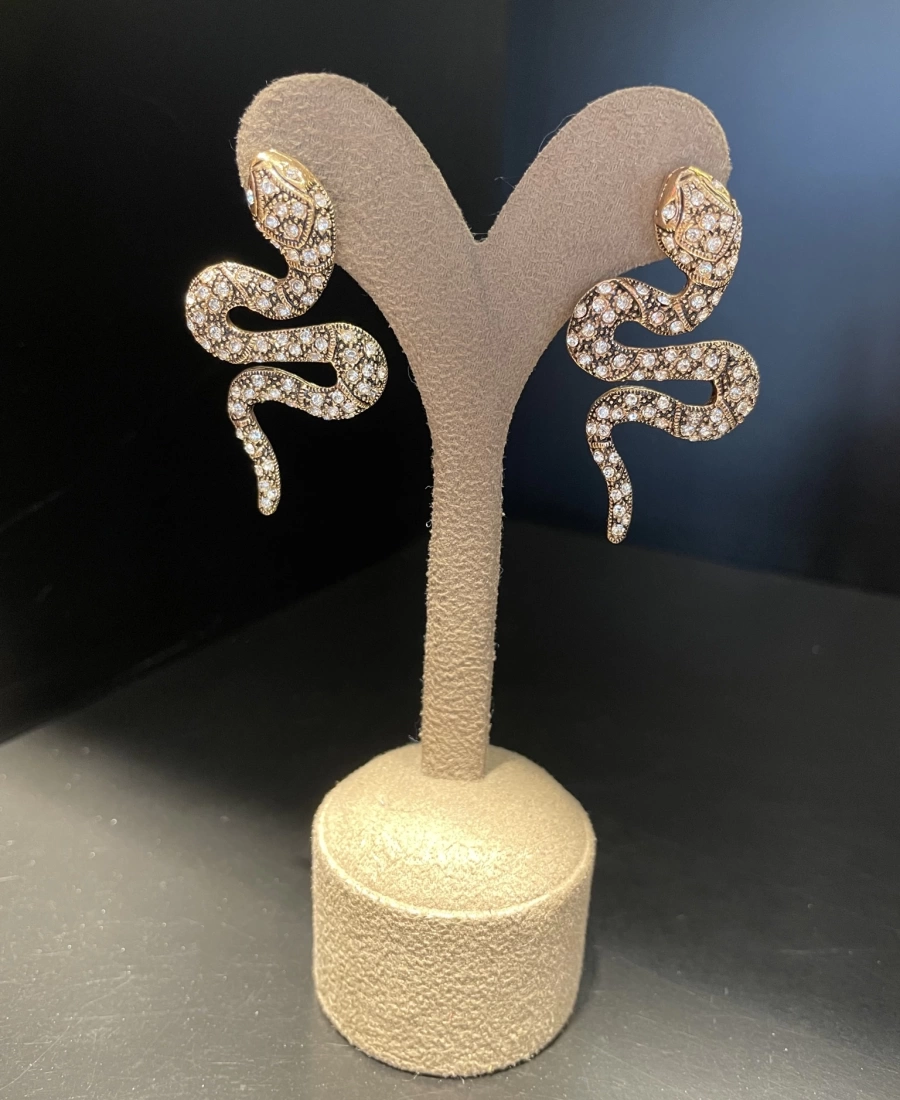 Eda’s Snake Küpe