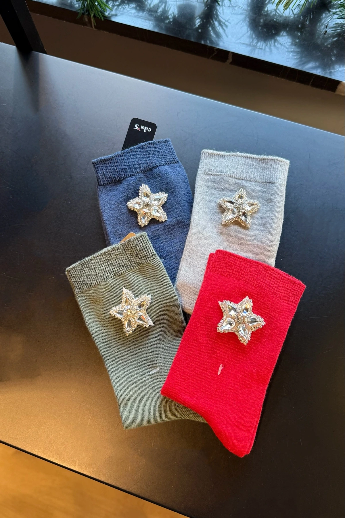 Taşlı Yıldız İşlemeli Cotton Çorap