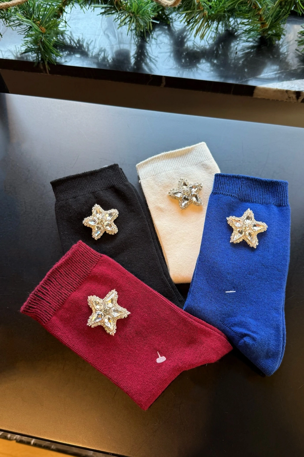 Taşlı Yıldız İşlemeli Cotton Çorap