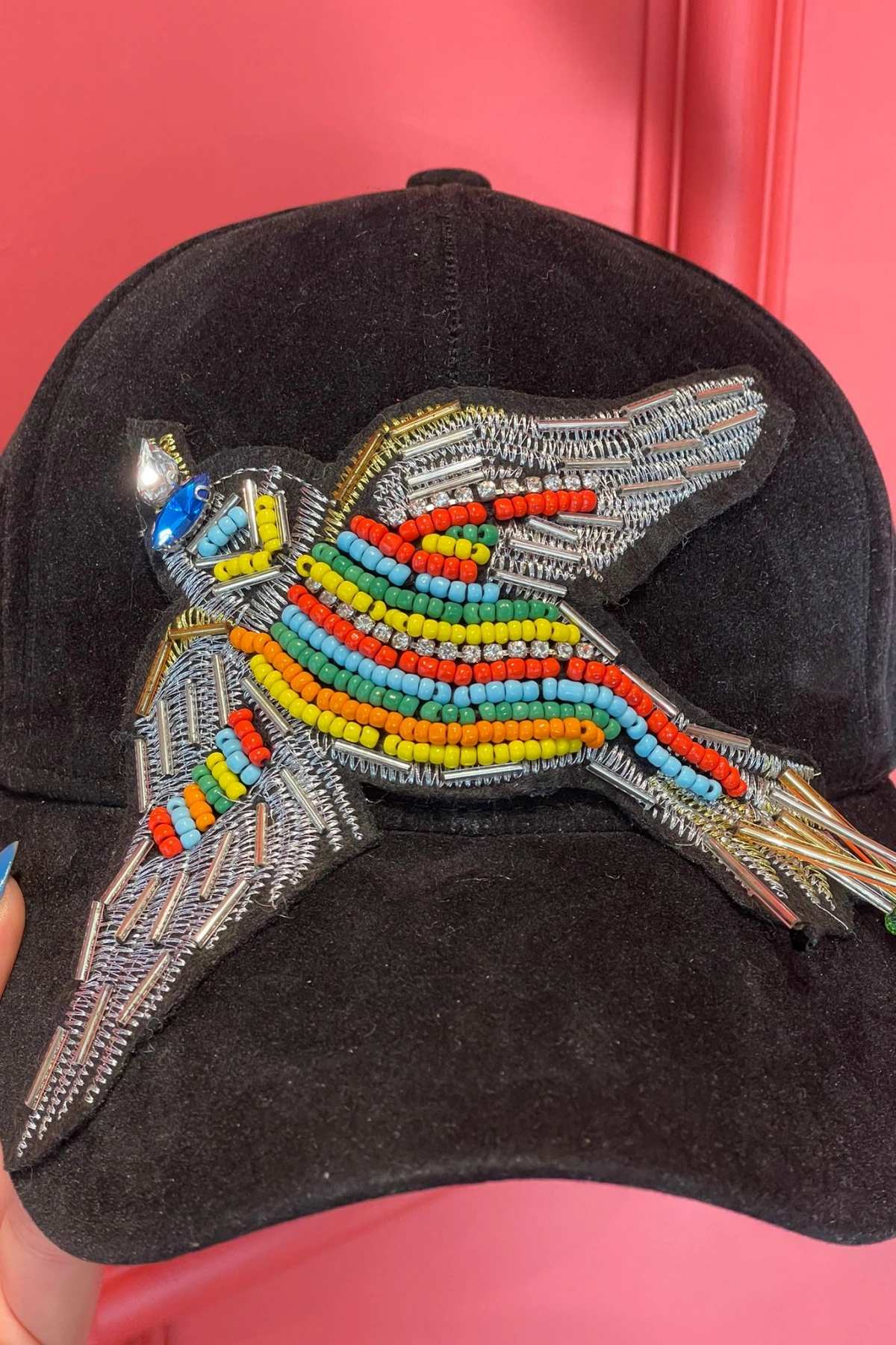 Edas Siyah Süet Kuşlu Boncuk İşlemeli Şapka