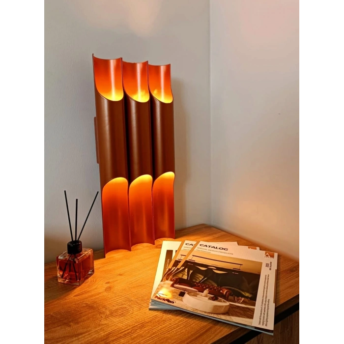 Lumetron – Minimalist Metal Duvar Lambası