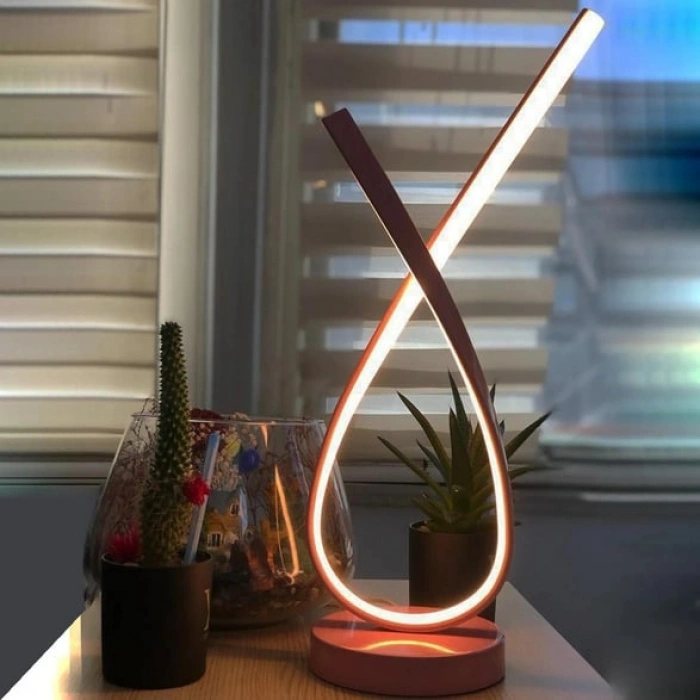CARMEN LED Desk Lamp | 18W 1440LM Modern Masa Tasarım Masa Lambası