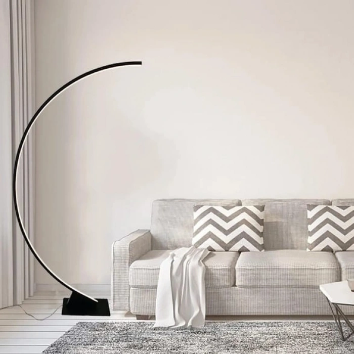 Crescenta Moon LED Lambader | 49W 3888LM Modern Yarım Ay Tasarım