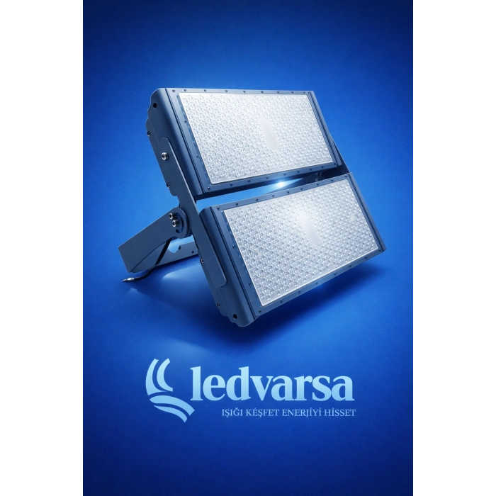 Luna Serisi Yüksek Güçlü Profesyonel LED Spor Projektörü (200W-600W)