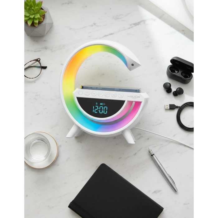 Çok Fonksiyonlu Akıllı Masa Lambası: Gökkuşağı RGB, Bluetooth Hoparlör, Kablosuz Şarj ve Saat