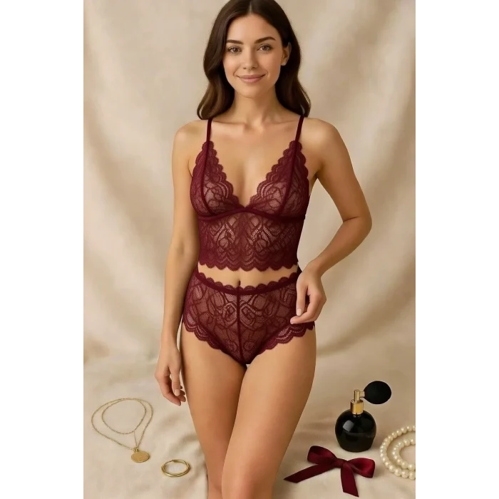 Kadın Bordo Dantel Bralet Şort Takımı – Asil ve Sofistike İç Giyim