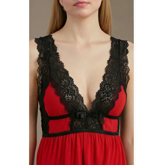 Kadın Kırmızı Dantelli Sırtı Açık Gecelik – Modern ve Şık Tasarım