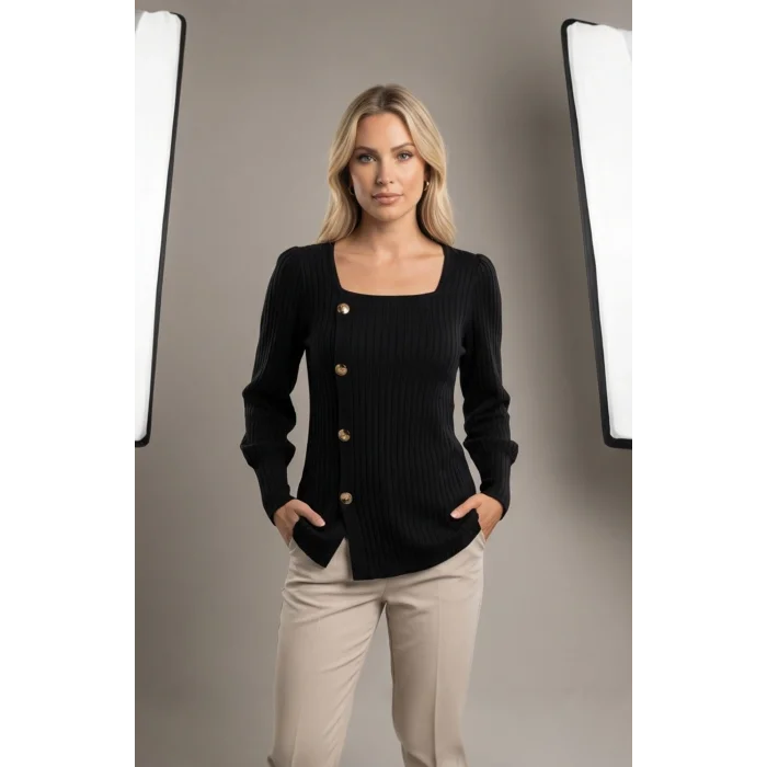 Kadın Uzun Kollu Düğmeli Mevsimlik Bluz – Yumuşak Dokulu, Esnek ve Sıcak Tutan Kumaş
