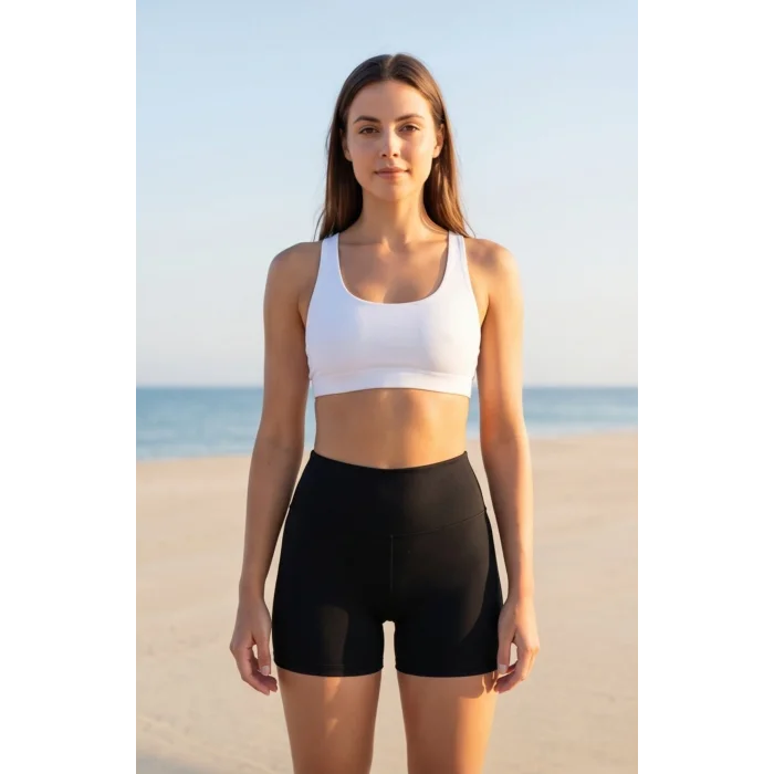 Kadın Siyah Yüksek Bel Mini Deniz Şortu – Modern ve Şık Tasarım