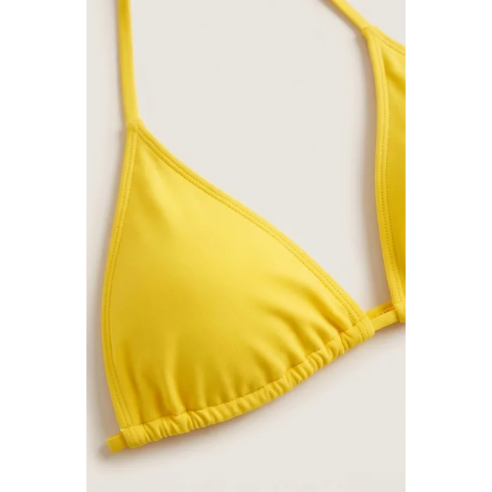 Kadın Sarı Şortlu Belden ve Boyundan Bağlamalı Bikini Takımı – Modern, Konforlu ve Günlük Kombinlere Uygun