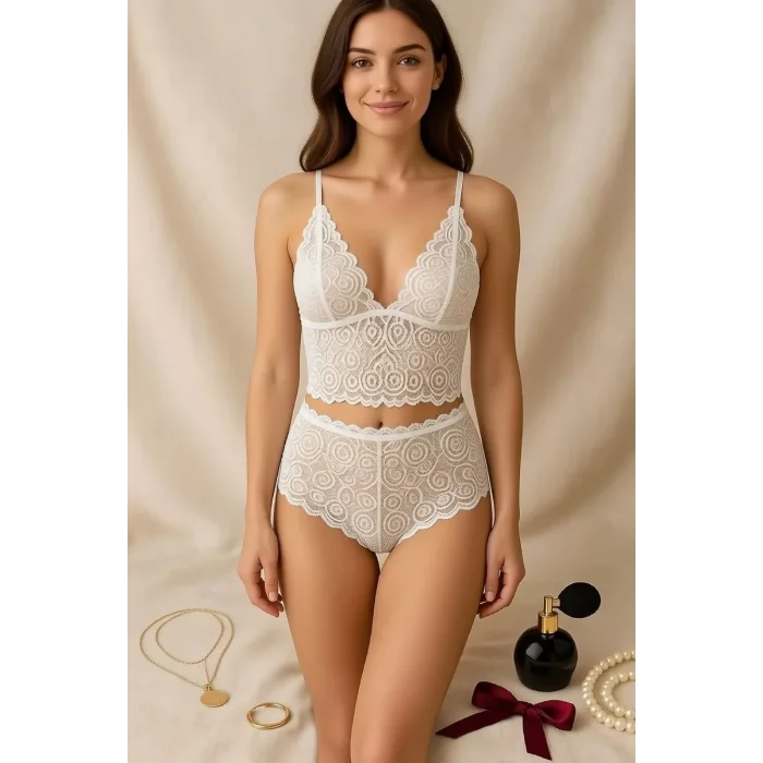 Kadın Beyaz Dantel Bralet Şort Takımı – Romantik ve Zarif İç Giyim