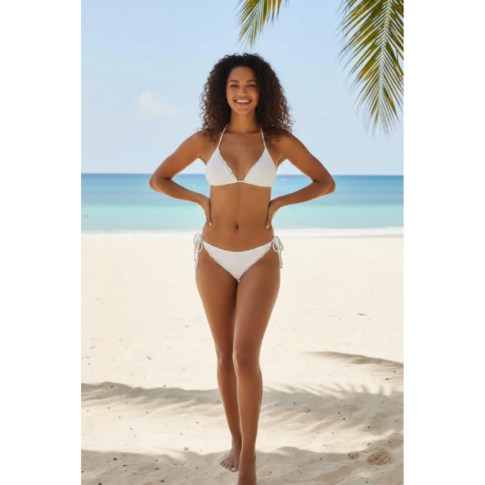 Kadın Beyaz Pedli Bel ve Boyundan Bağlamalı Dantelli Şık Bikini Takımı