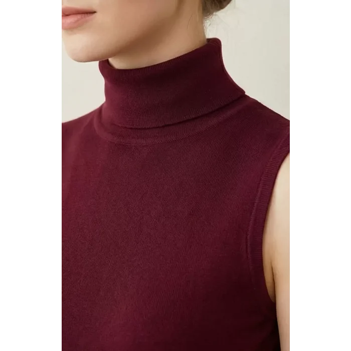 Kadın Bordo Kolsuz Balıkçı Yaka Basic Bluz