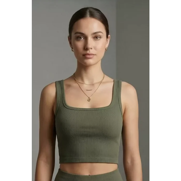 Kadın Haki Yeşili Kalın Askılı Crop Top Büstiyer – Modern ve Şık Tasarım