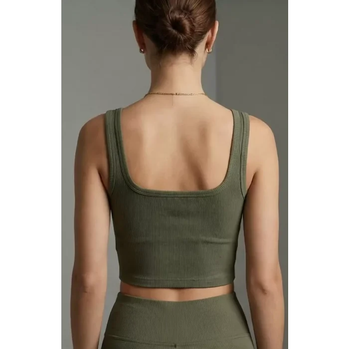 Kadın Haki Yeşili Kalın Askılı Crop Top Büstiyer – Modern ve Şık Tasarım