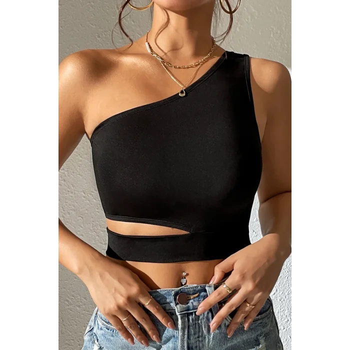 Kadın Siyah Tek Kol Cut Out Göbek Dekolteli Crop Top Bluz – Şık, Rahat ve Kolay Kombinlenebilir