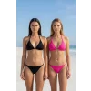 Kadın Siyah ve Fuşya Minimal Kesim Üçgen Bikini Üstü – Modern ve Şık Tasarım