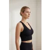Kadın Siyah Derin Göğüs Dekolteli Şık Crop Top Bluz – Şık, Rahat ve Kolay Kombinlenebilir