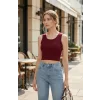 Kadın Bordo Kare Yaka Crop Top Bluz – Şık, Rahat ve Kolay Kombinlenebilir