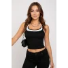 Kadın Beyaz Siyah Çift Renk Çapraz Askılı Crop Top Bluz – Şık, Rahat ve Kolay Kombinlenebilir