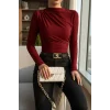 Kadın Bordo Belden ve Boyundan Büzgü Detaylı Uzun Kollu Bluz