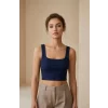 Kadın Lacivert Kalın Askılı Crop Top Büstiyer – Modern ve Şık Tasarım