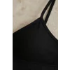 Kadın Siyah Kapsız Sırtı Açık Crop Top Bluz – Şık, Rahat ve Kolay Kombinlenebilir
