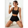 Kadın Siyah Sırtı Açık Derin Göğüs Dekolteli Şık Crop Top Bluz – Şık, Rahat ve Kolay Kombinlenebilir