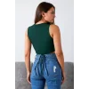 Kadın Yeşil Çapraz Bağlamalı Crop Top Büstiyer – Modern ve Şık Tasarım