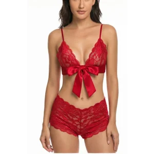 Kadın Kırmızı Dantelli & Kurdelalı Sütyen Külot Takımı – Modern, Konforlu ve Günlük Kombinlere Uygun