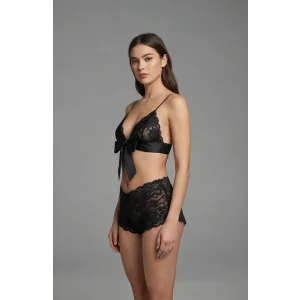 Kadın Siyah Dantelli & Kurdelalı Sütyen Külot Takımı