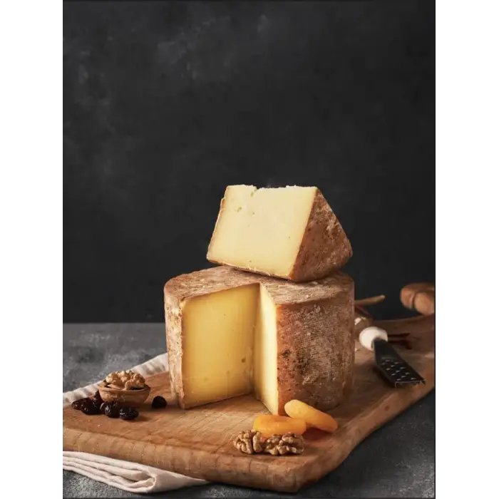 Eski Kaşar Peyniri 1 Kg