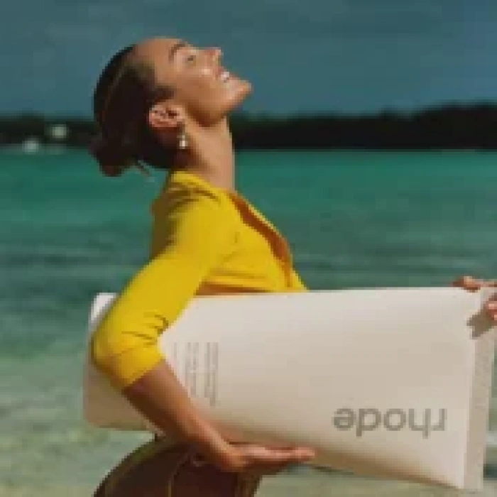 Rhode Pineapple Refresh Ananas Vıvıfıant PGA Daily Cleanser 150 ml