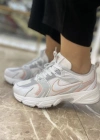 Nike Beyaz Pudra Spor Ayakkabı