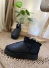 Ugg Classic Ultra Mini Siyah Deri Bot
