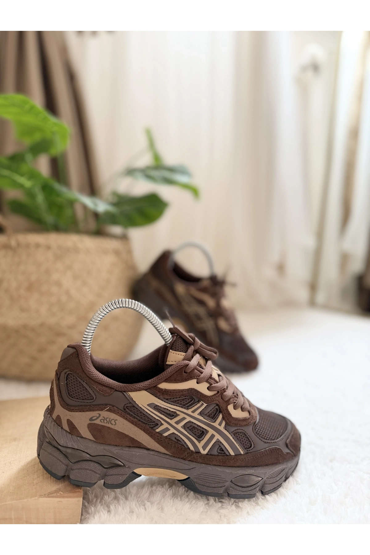 ASICS GEL-1130 Brown / Beige Unisex Sneaker