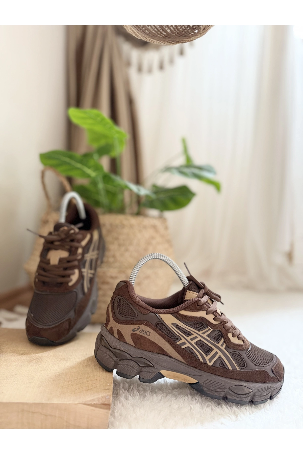 ASICS GEL-1130 Brown / Beige Unisex Sneaker