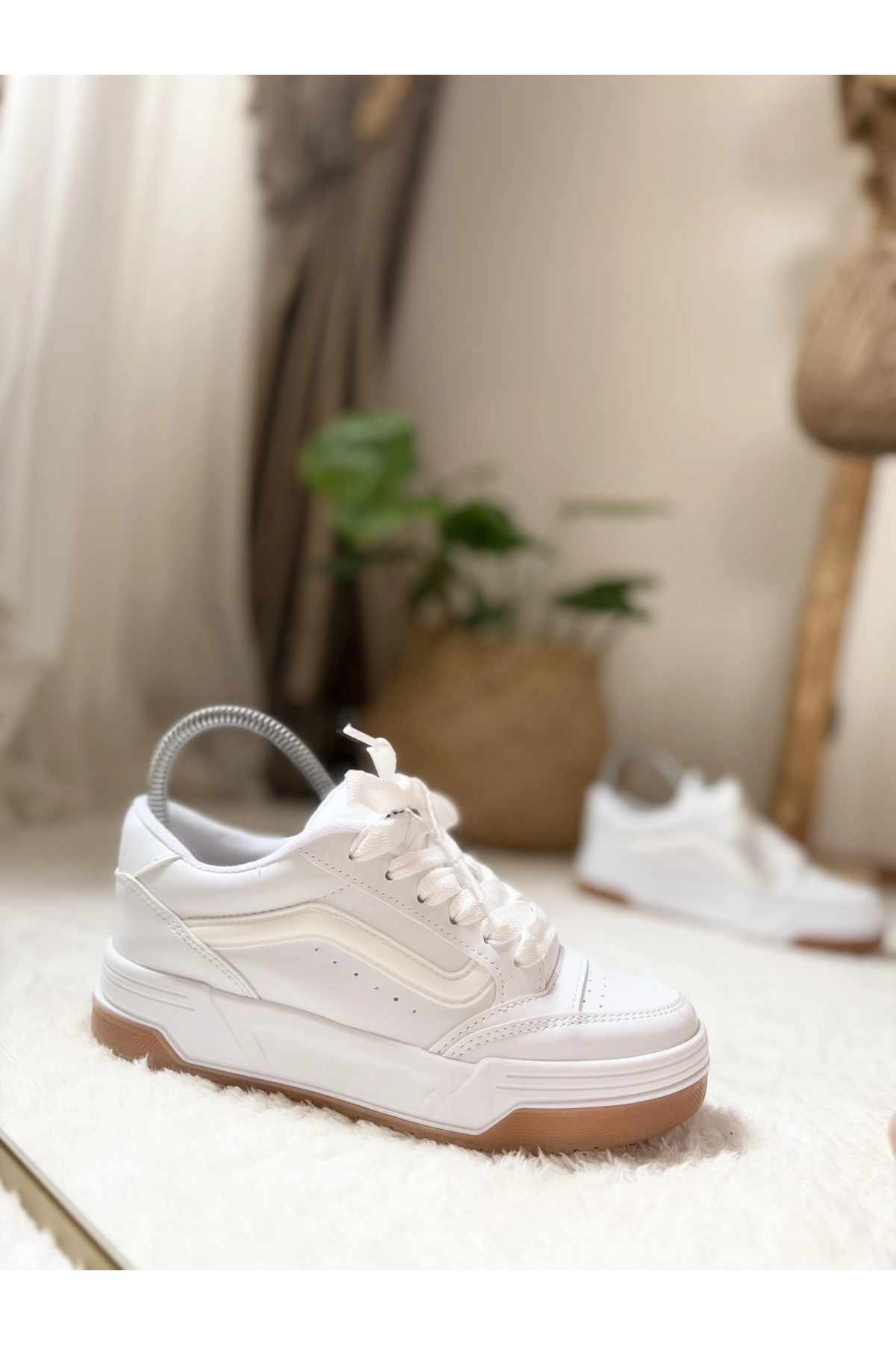 Vans Sk8-Low Platform – White / Gum