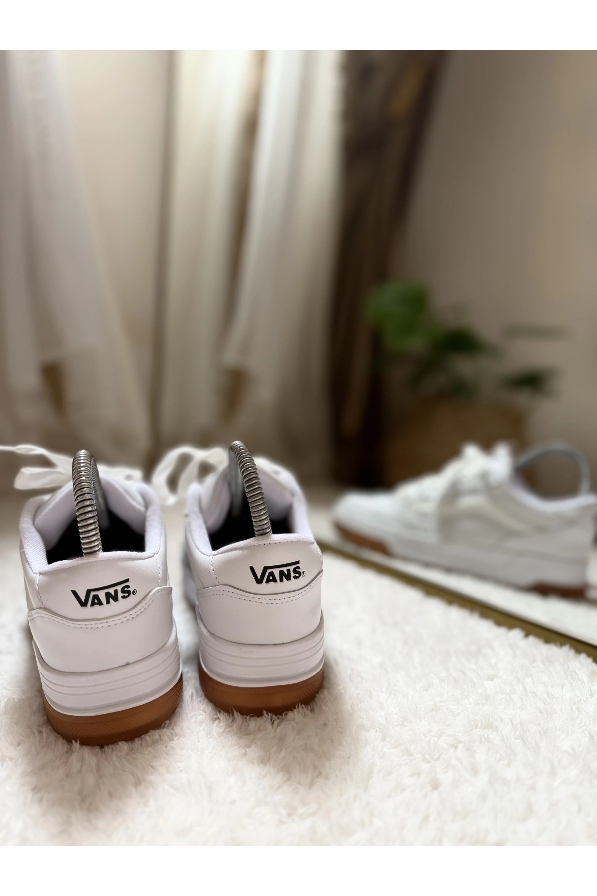 Vans Sk8-Low Platform – White / Gum