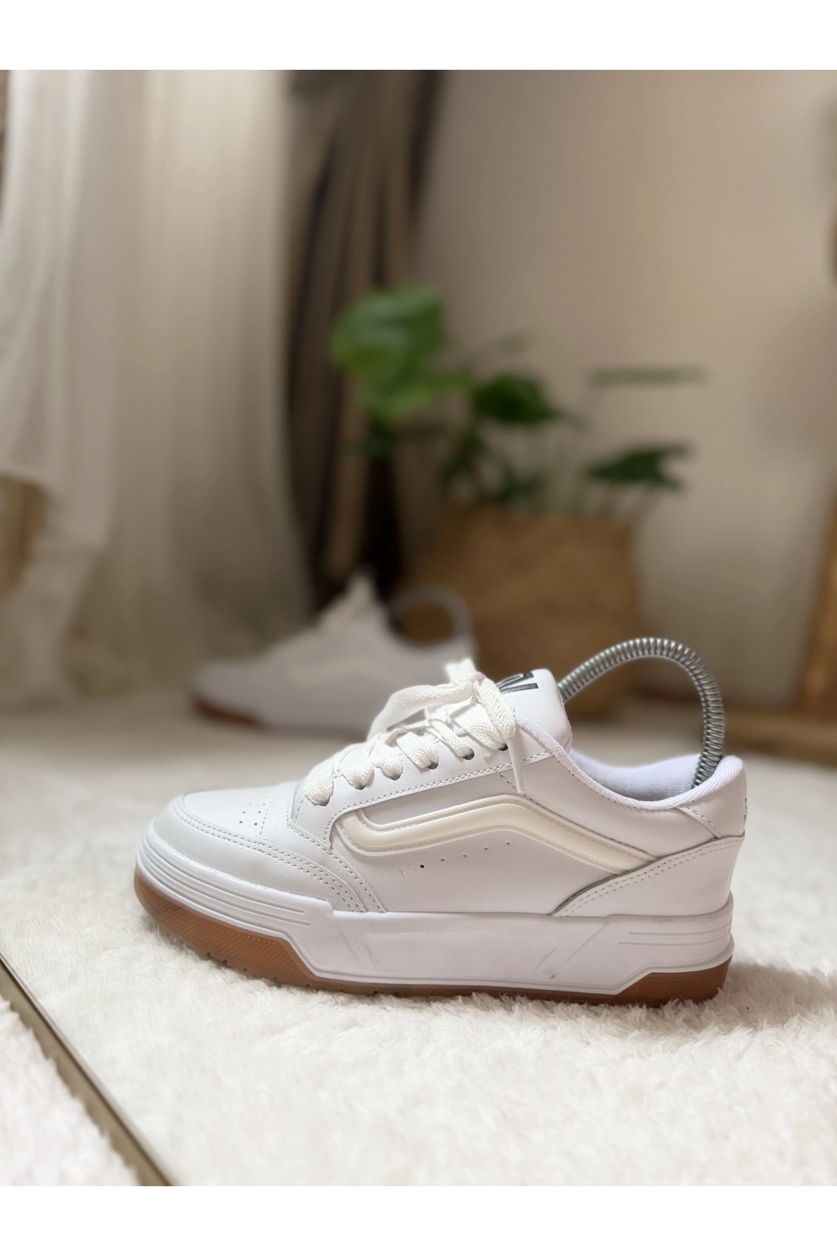 Vans Sk8-Low Platform – White / Gum