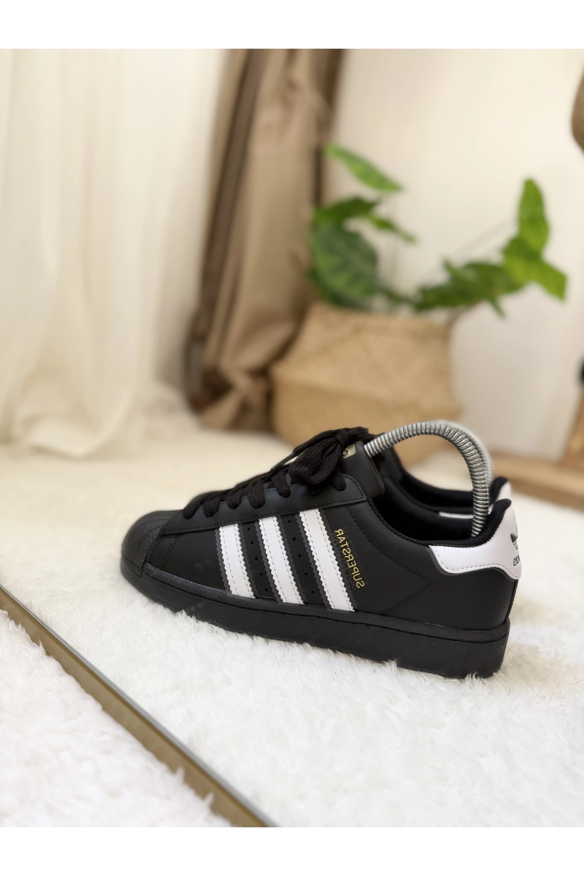 Adidas Superstar Core Black / Cloud White Unisex Sneaker