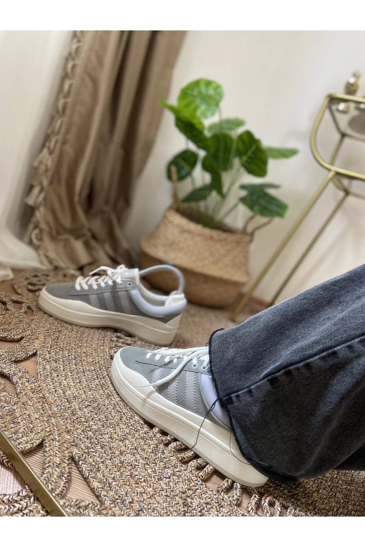 Adidas Bad Bunny Gri Krem