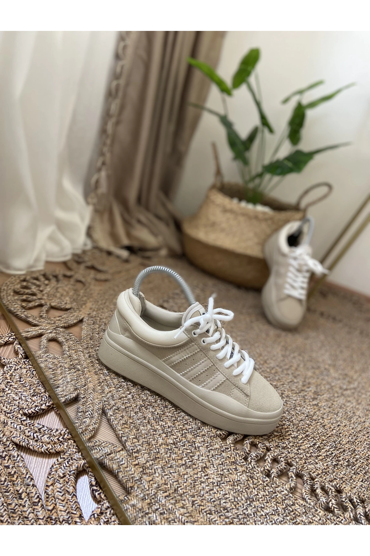 Adidas Bad Bunny Krem