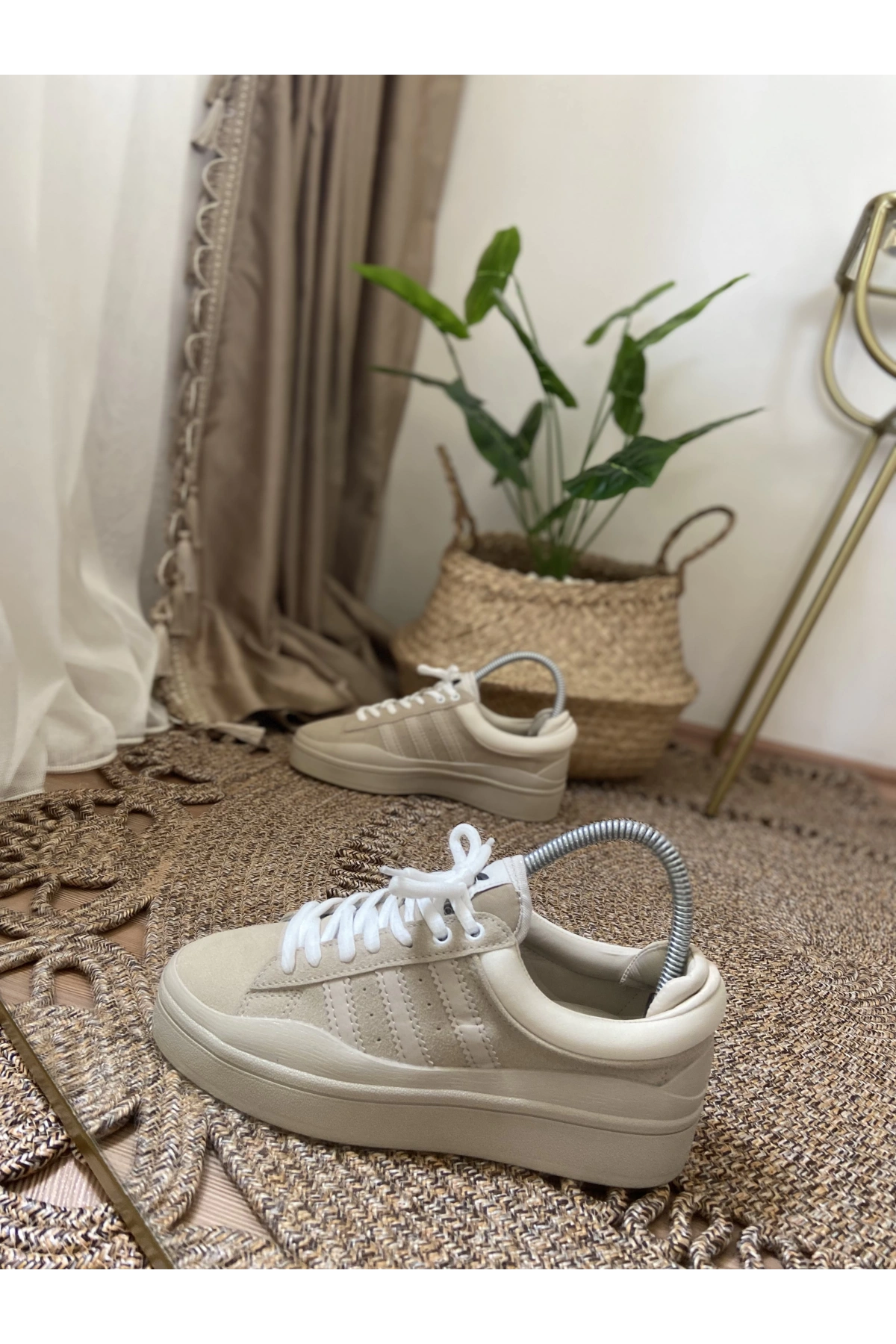 Adidas Bad Bunny Krem